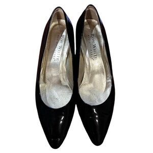 Ron White All Day kitten Heels, patent leather pointed toe Sz 11 good condition